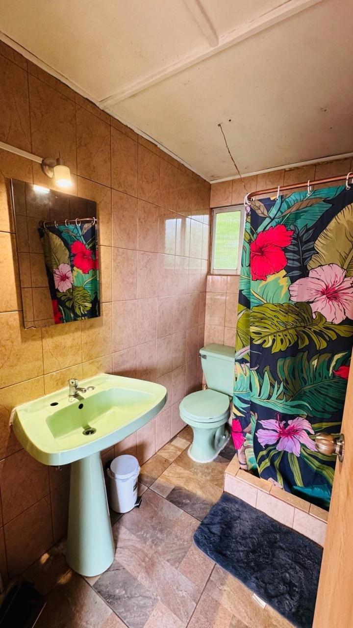 Mata Nui Eco Hostel Hanga Roa Exterior photo